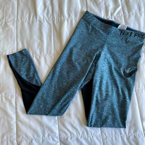 Nike Pro Dri Fit Women’s Blue & black Legging. Size:M Great Condition